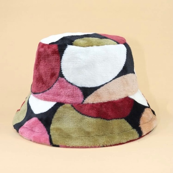 Accessories - BUCKET HAT 👒 NWOT
